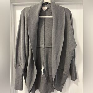 Aritzia Wilfred Diderot Cocoon Open Front Cardigan Size Medium
